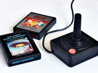 Atari joystick and games